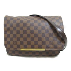 2101218004670 2 Louis Vuitton Pochette Jena Monogram