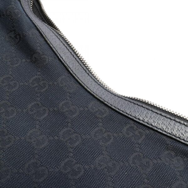 2101218023596 7 Gucci GG Shoulder Bag Black