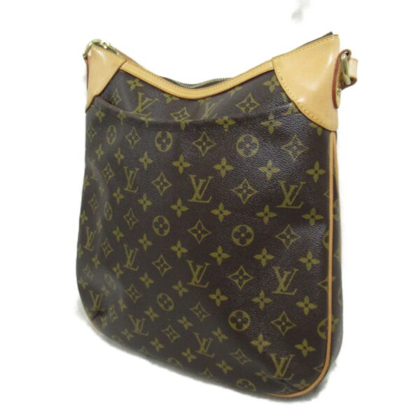 2101218073171 4 Louis Vuitton Odeon MM Shoulder Bag Monogram Brown