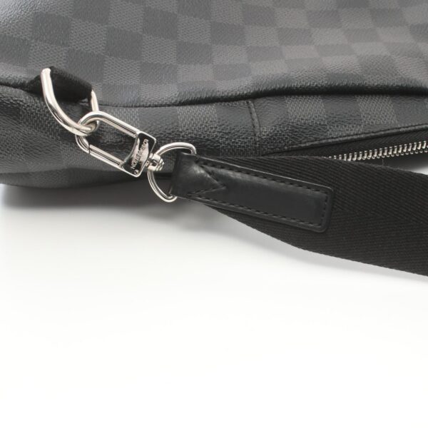 2101218084818 10 Louis Vuitton Avenue Sling Bag Damier Graphite Black