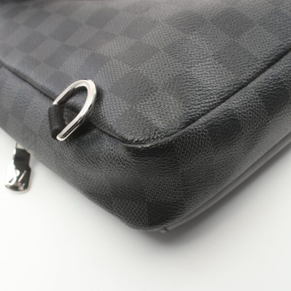 2101218084818 6 Louis Vuitton Avenue Sling Bag Damier Graphite Black