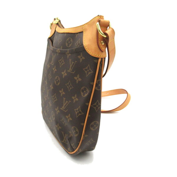 2101218104790 3 Louis Vuitton Odeon PM Monogram Shoulder Bag Brown