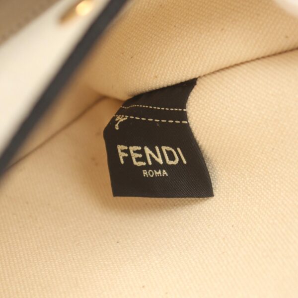 2101218105520 4 Fendi Tote Bag White Black