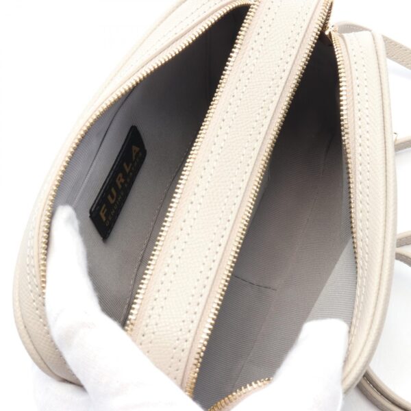 2101218118193 3 Furla Lilli XL Lily Shoulder Bag Leather Ivory