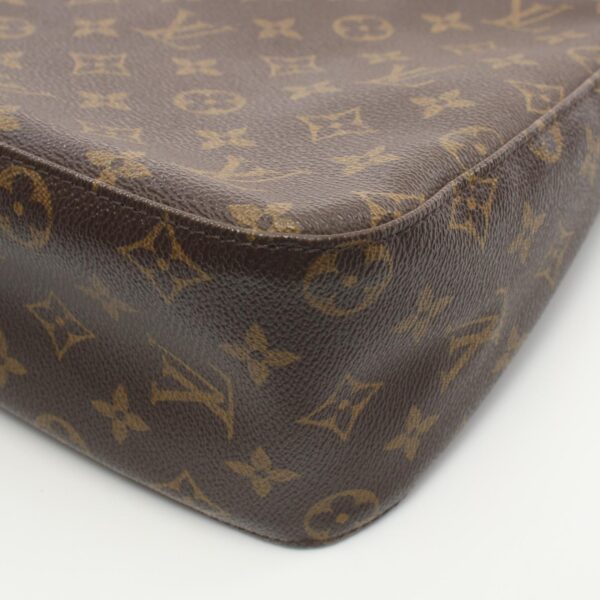 2101218148923 7 Louis Vuitton Looping MM Shoulder Bag