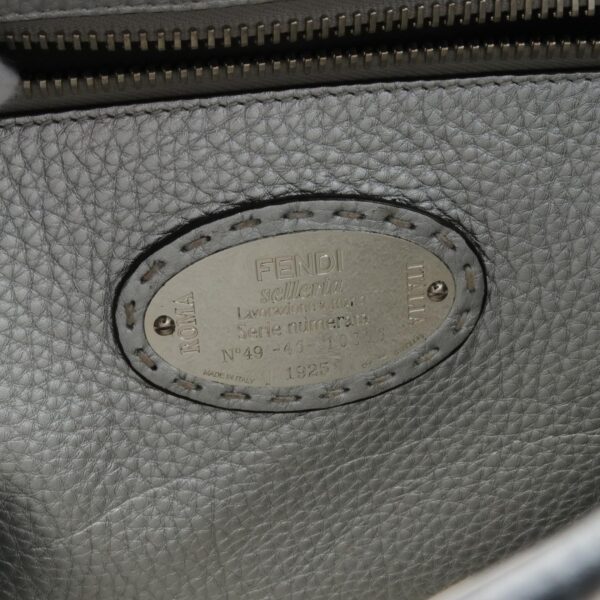 2101218173574 4 Fendi Peekaboo Regular Selleria Handbag Leather Silver