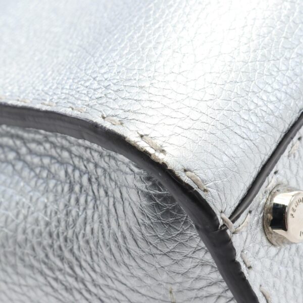 2101218173574 6 Fendi Peekaboo Regular Selleria Handbag Leather Silver