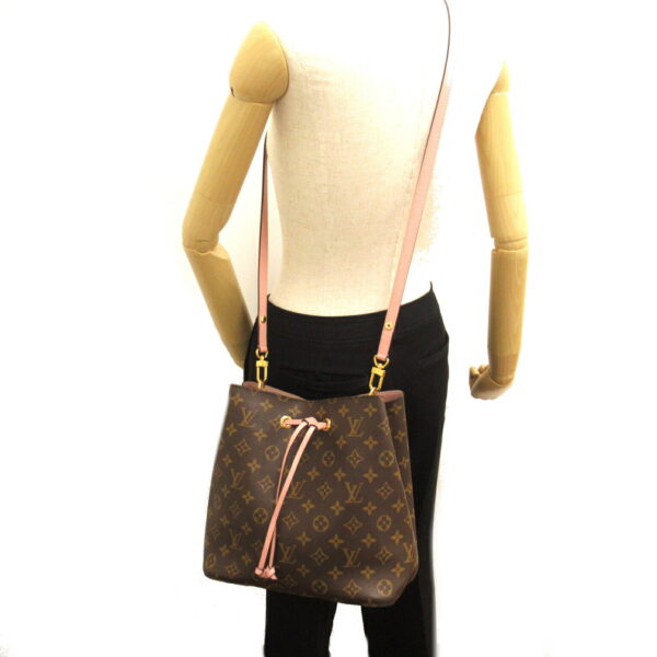 2101218177947 6 Louis Vuitton Neo Noe Shoulder Bag Monogram Brown