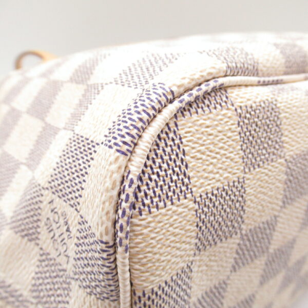 2104102245531 8 Louis Vuitton Neverfull PM Tote Bag Damier White