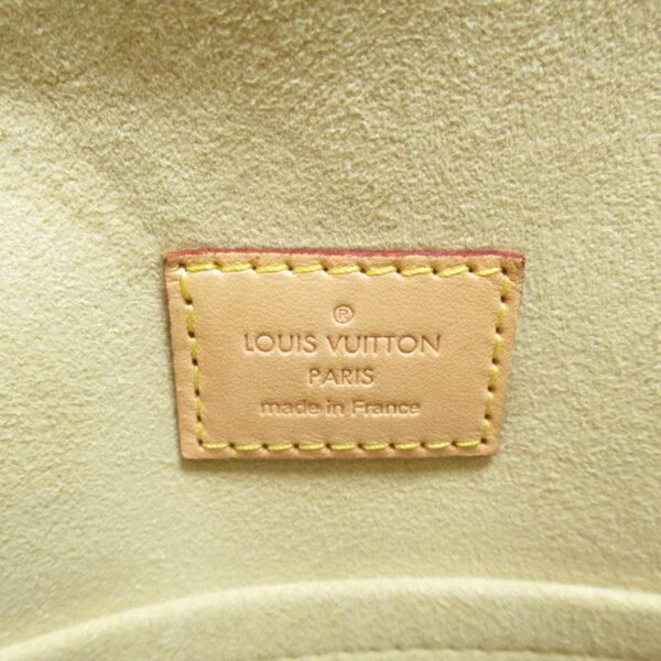 2104102284172 8 Louis Vuitton Hudson Shoulder Bag Monogram Brown