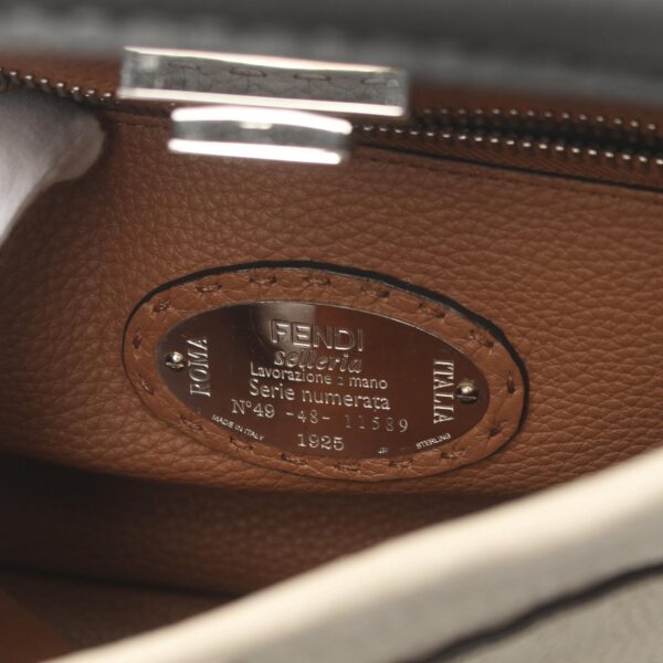 2104102288651 4 Fendi Peekaboo Regular Selleria Handbag Leather Beige