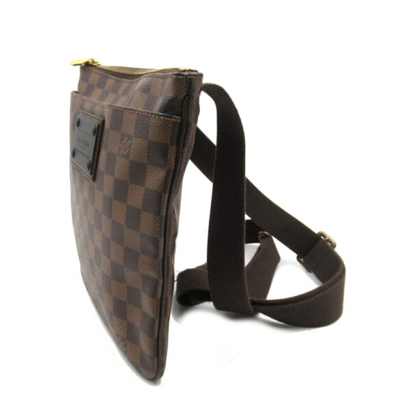 2106800528022 3 Louis Vuitton Pochette Pratt Brooklyn Shoulder Bag Damier Brown