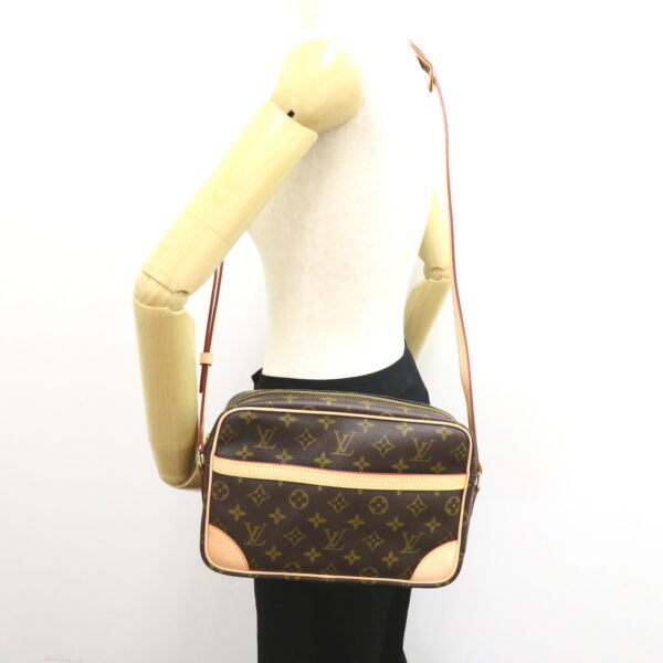 2107400216050 5 Louis Vuitton Trocadero Shoulder Bag Monogram Brown