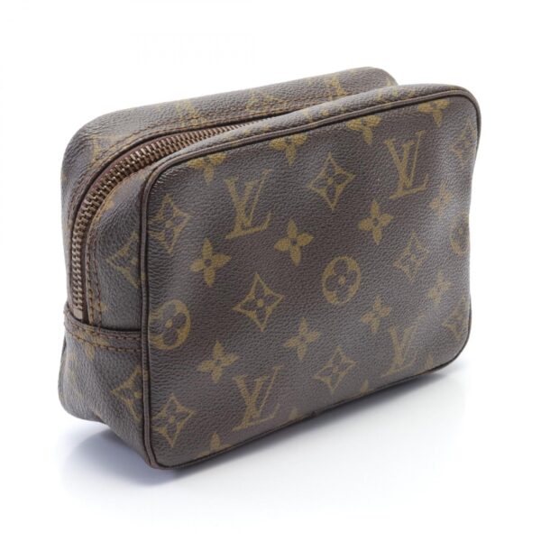 2107400220668 2 Louis Vuitton Truth Toilette 18 Leather Pouch Monogram Brown