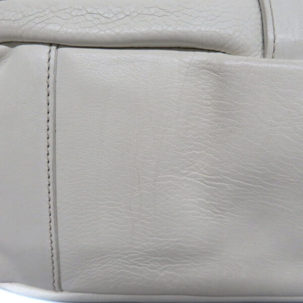 210768916 Prada Shoulder Bag Leather White