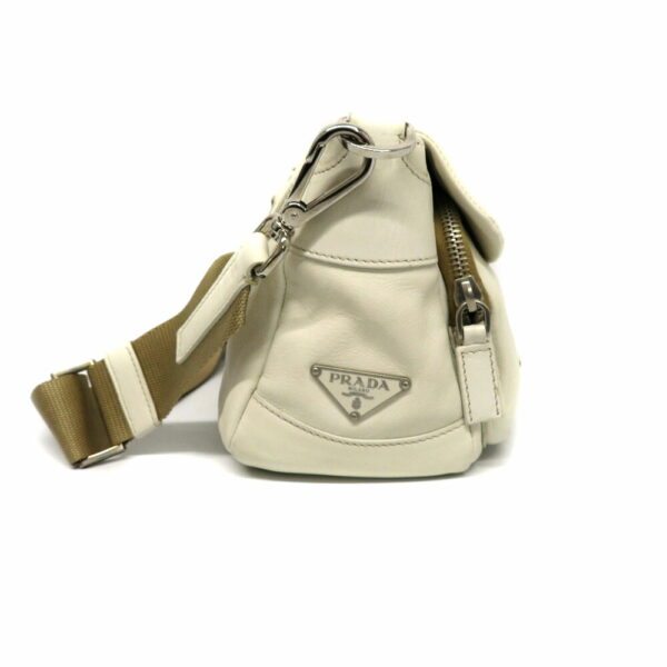 21076893 Prada Shoulder Bag Leather White