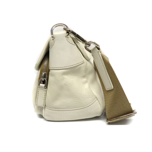 21076894 Prada Shoulder Bag Leather White