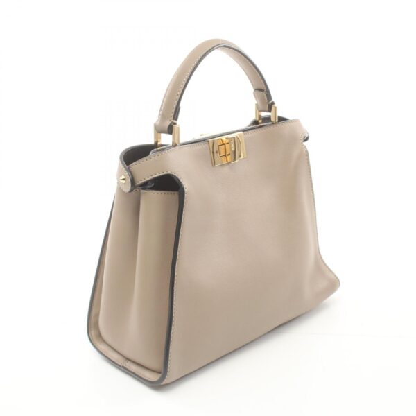 2118300057537 2 Fendi Peekaboo Essential Handbag Leather Beige