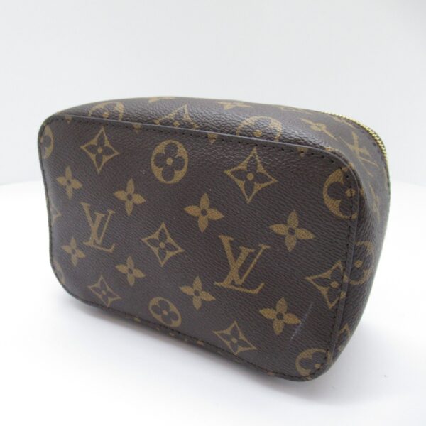 2118700057199 8 Louis Vuitton Cube de Langemont Pouch Monogram Brown