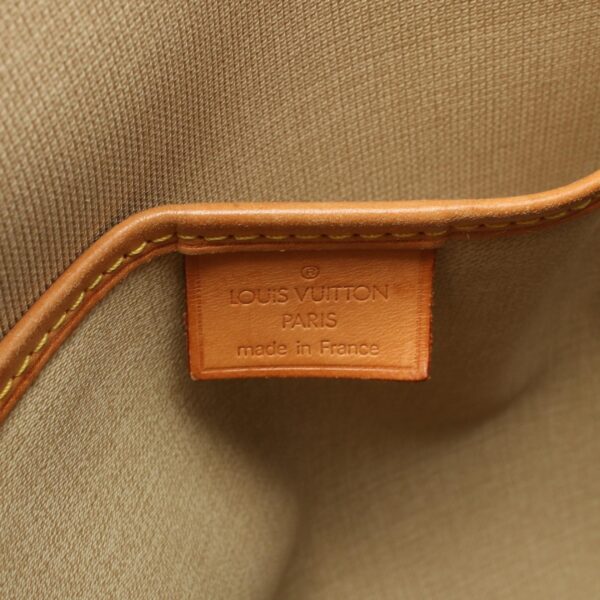 2118700061974 4 Louis Vuitton Excursion Handbag Leather Monogram Brown