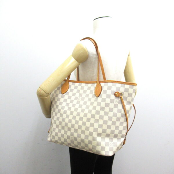 2118800098511 6 Louis Vuitton Neverfull MM Tote Bag Damier Azur White