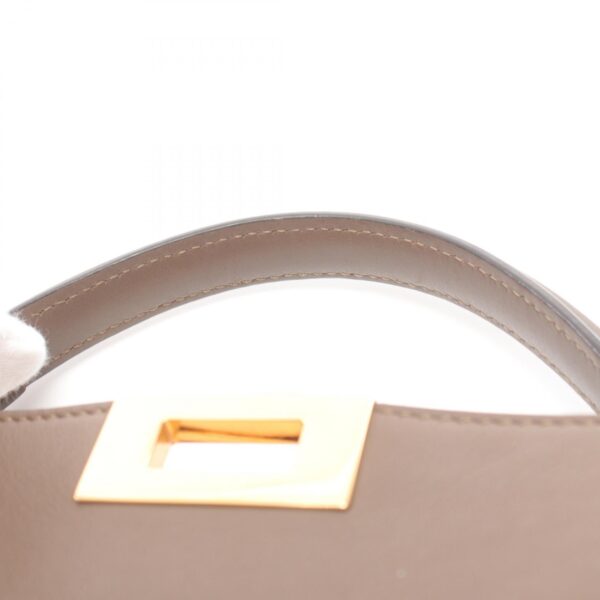 2120700155164 7 Fendi Peekaboo Essential Handbag Leather Brown