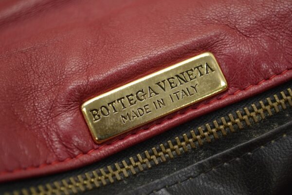 21510547 8 Bottega Veneta 2Way Shoulder Bag Pouch Calf Leather Red