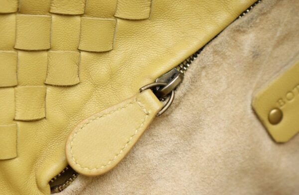 21731034 5 Bottega Veneta Intrecciato Shoulder Bag Smoky Yellow