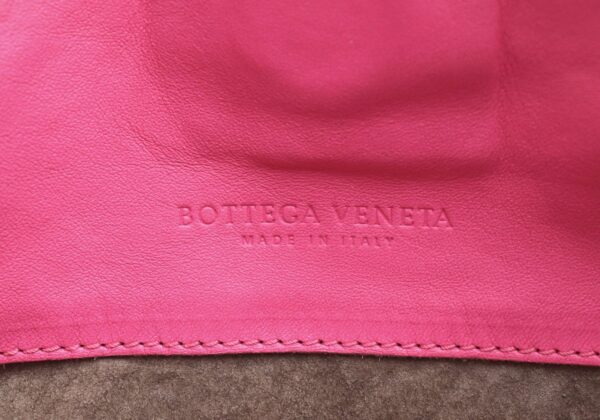 21760649 8 Bottega Veneta Intrecciato Handbag Leather Shocking Pink