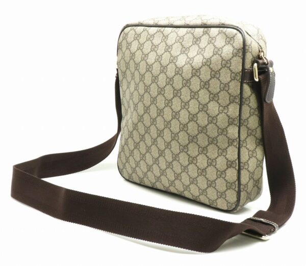 21860109 1 Gucci GG Supreme GG Shoulder Bag Khaki Beige Brown