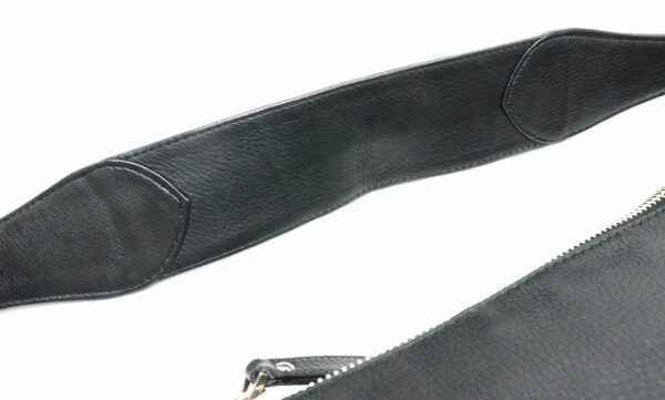 21880368 3 Gucci Leather Messenger Shoulder Bag Black