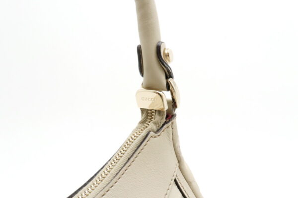 21920617 4 Gucci Guccisima Abbey Line Shoulder Leather Ivory White