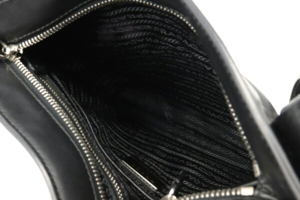 21940015 5 Prada Shoulder Bag Soft Calf Leather Nero Black