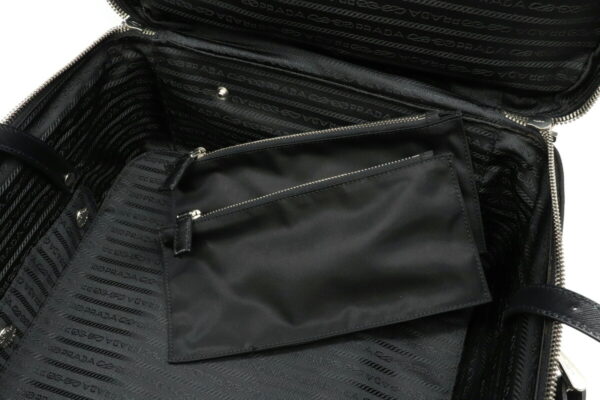 21990510 6 Prada Carry Bag Nylon Nero Black