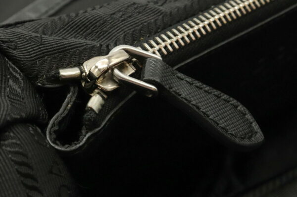 21990536 6 Prada Pistol Motif Tote Bag Nylon Black