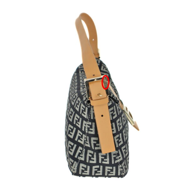 22 6654 4 Fendi Mamma Bucket Shoulder Bag Canvas Leather Black White Beige