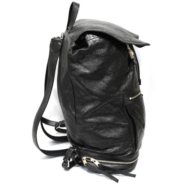 22 686 4 Balenciaga Classic Traveler Backpack Leather Black