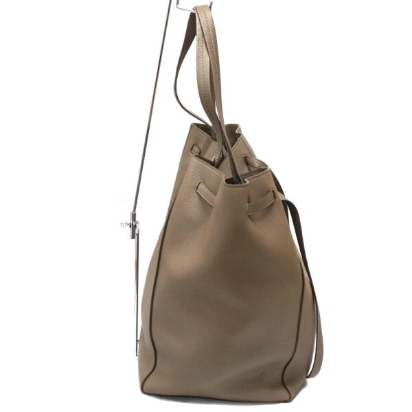 22 8872 4 Celine Hippo Phantom Medium Tote Bag Taupe Greige