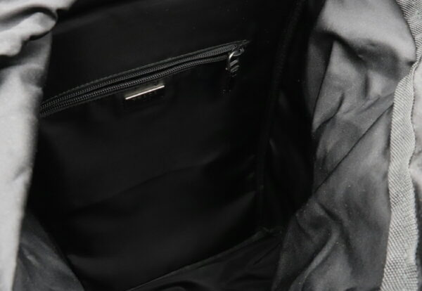 22031001 4 Prada Rucksack Nylon Nero Black