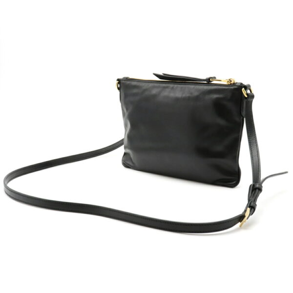 22120617 1 Prada Crossbody Pochette Leather Nero Black