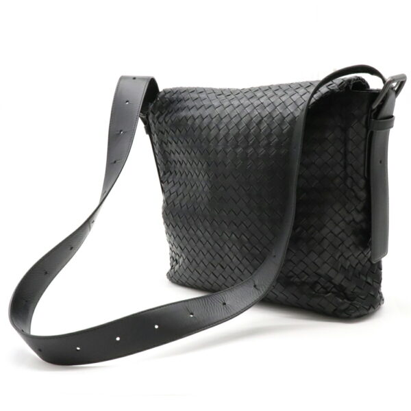 22190963 1 Bottega Veneta Intrecciato Shoulder Bag Crossbody Black