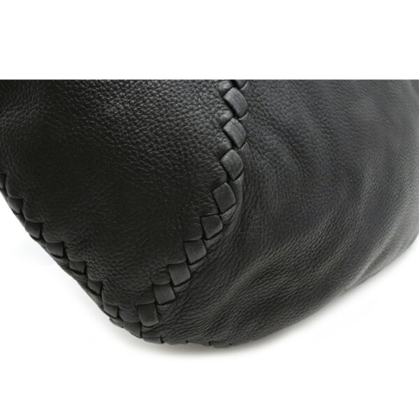 22210280 7 Bottega Veneta Shoulder Bag Leather Black