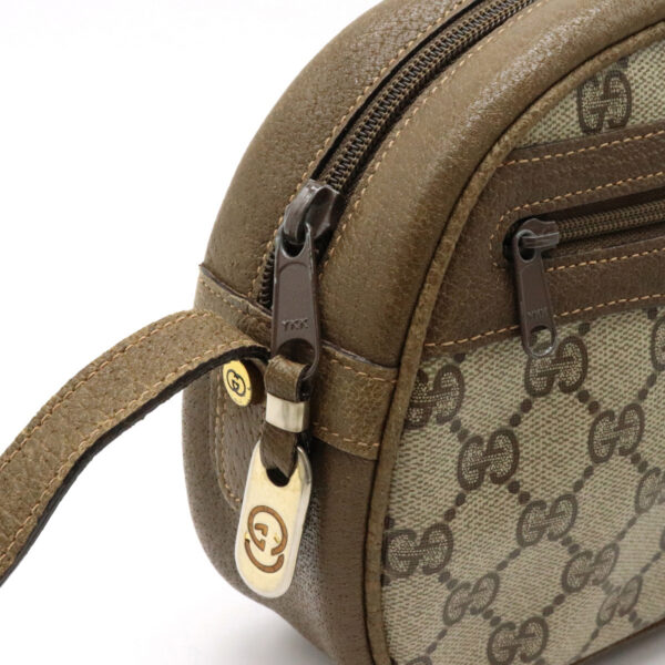 22230501 6 Gucci Gucci GG Plus Crossbody Pochette Beige