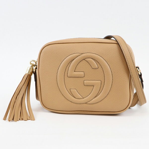 22gu033btq 001 Gucci Soho Leather Small Disco Bag Rose Beige