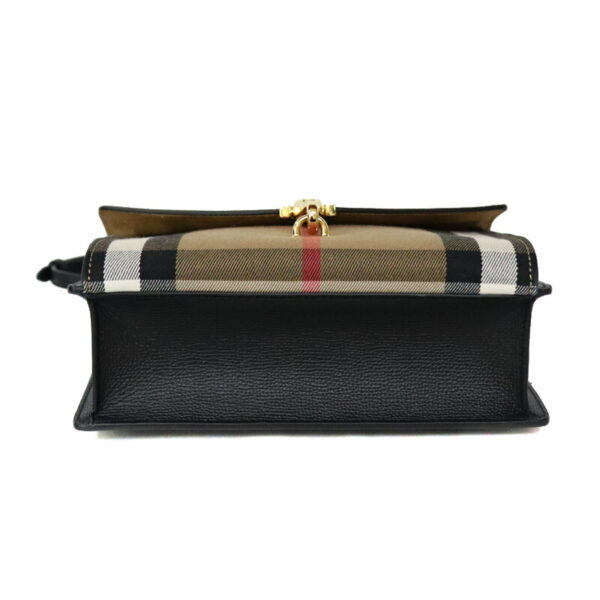 23 1722 4 Burberry House Check Shoulder Bag