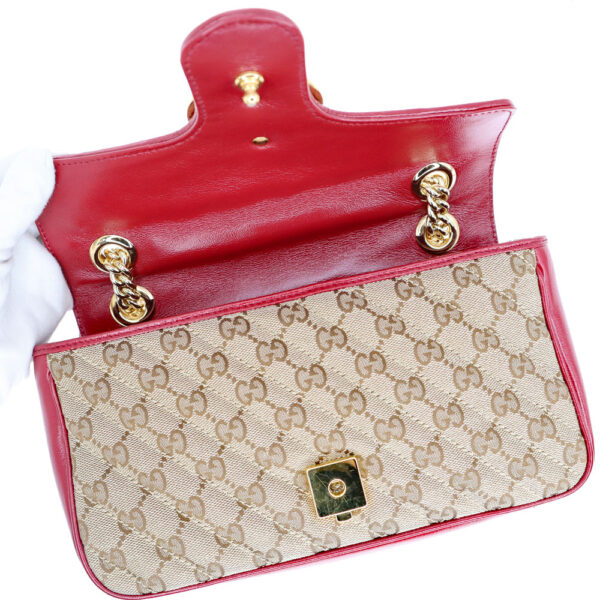 23 3589 5 Gucci GG Marmont Chain Shoulder Bag