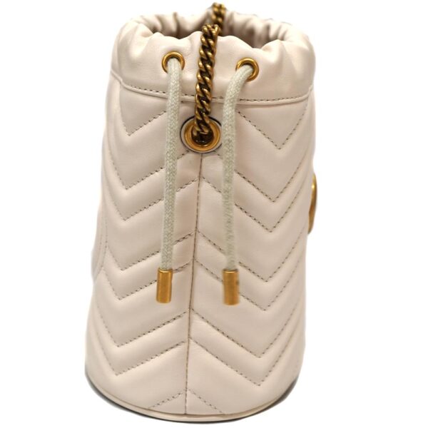 23 3909 4 Gucci Mini Bucket Bag Chain Shoulder Leather White