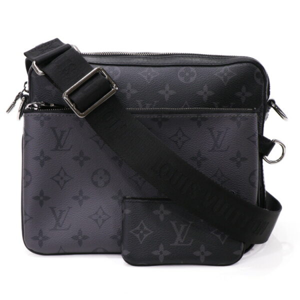 23 4599 02 Louis Vuitton Trio Messenger Shoulder Bag Black