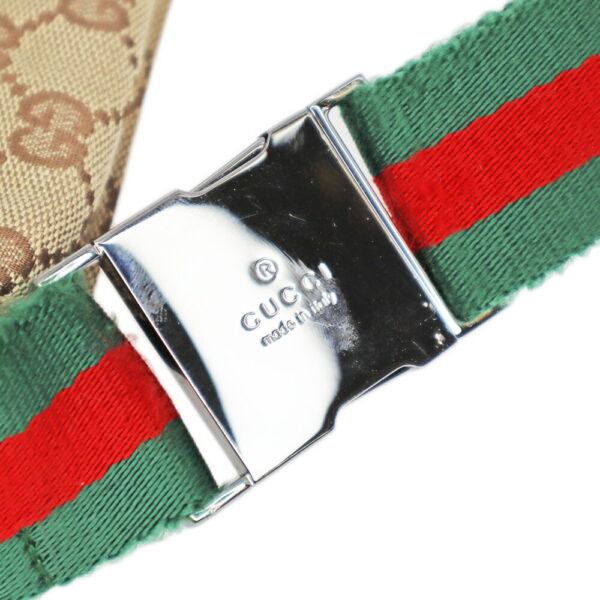 23 6052 07 Gucci Body Bag GG Canvas