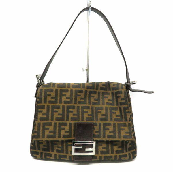 23032821 Fendi Mamma Bucket